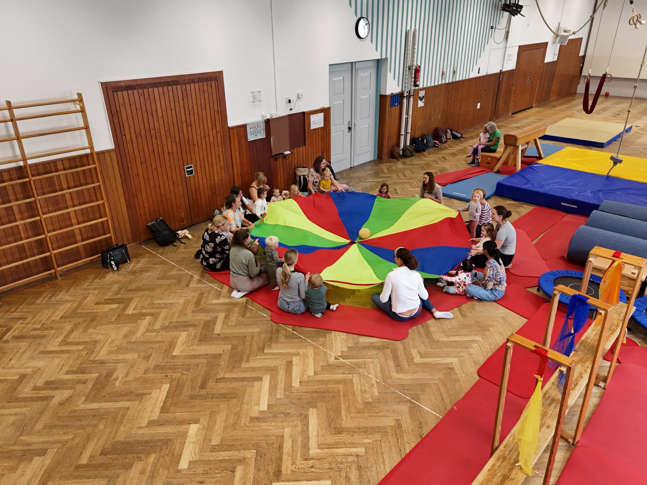 Kinderturnen1