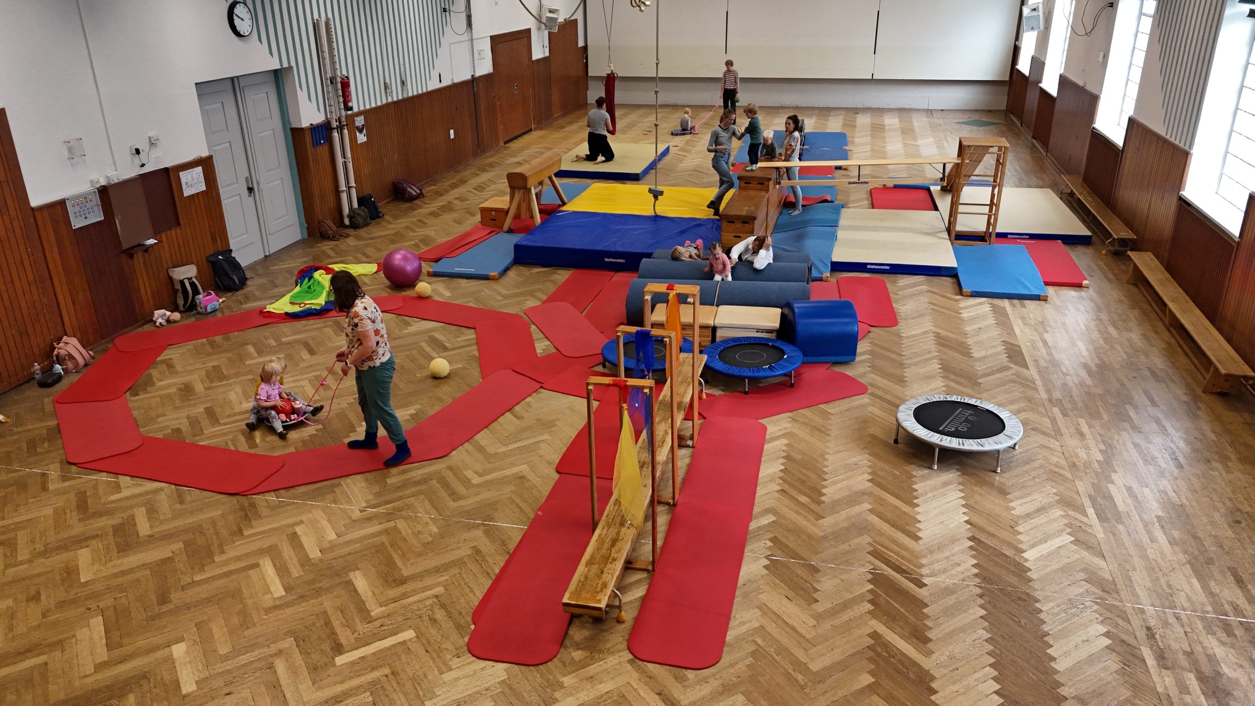 Kinderturnen2